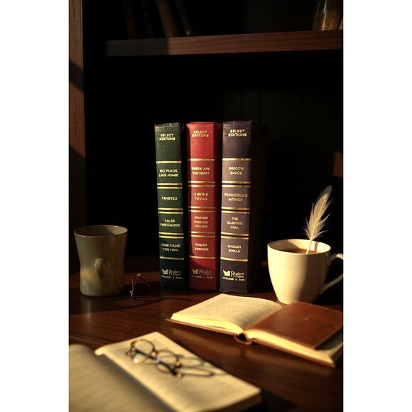 VTG Readers Digest 3 Hardcover with 4 Select Editions in each 2005, 2007, 2008 - Picture 1 of 6